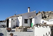 Cave living: the answer to stress? cave living in Spain
