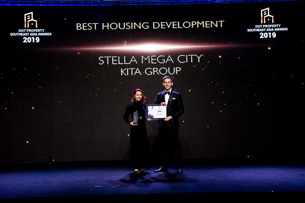 Stella Mega City
