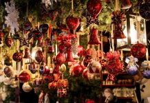 best Christmas decoration ideas for small spaces