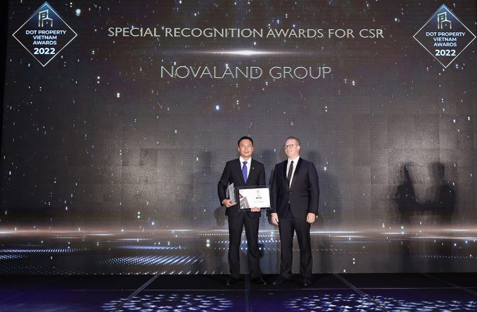 Novaland Group Novaland Group accepts the Special Recognition Awards for CSR 2022