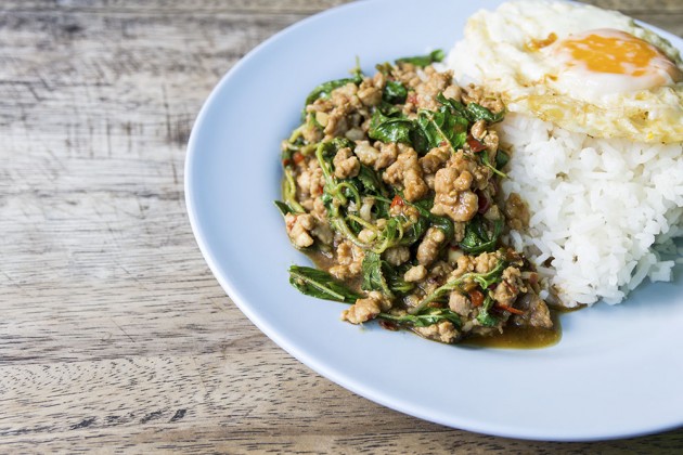 Stir-fried minced pork with holy basil and steamed rice