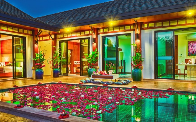 Freehold villas for sale in Phukat, Thailand