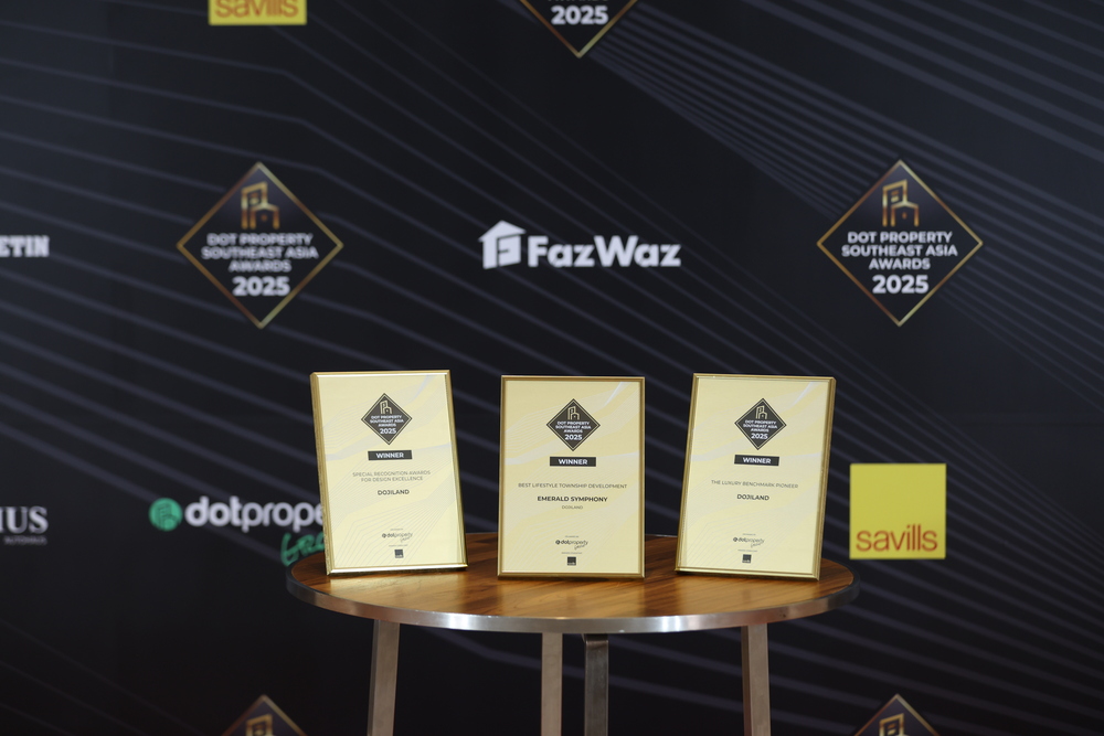 Đại diện Dojiland nhận giải thưởng danh giá tại sự kiện