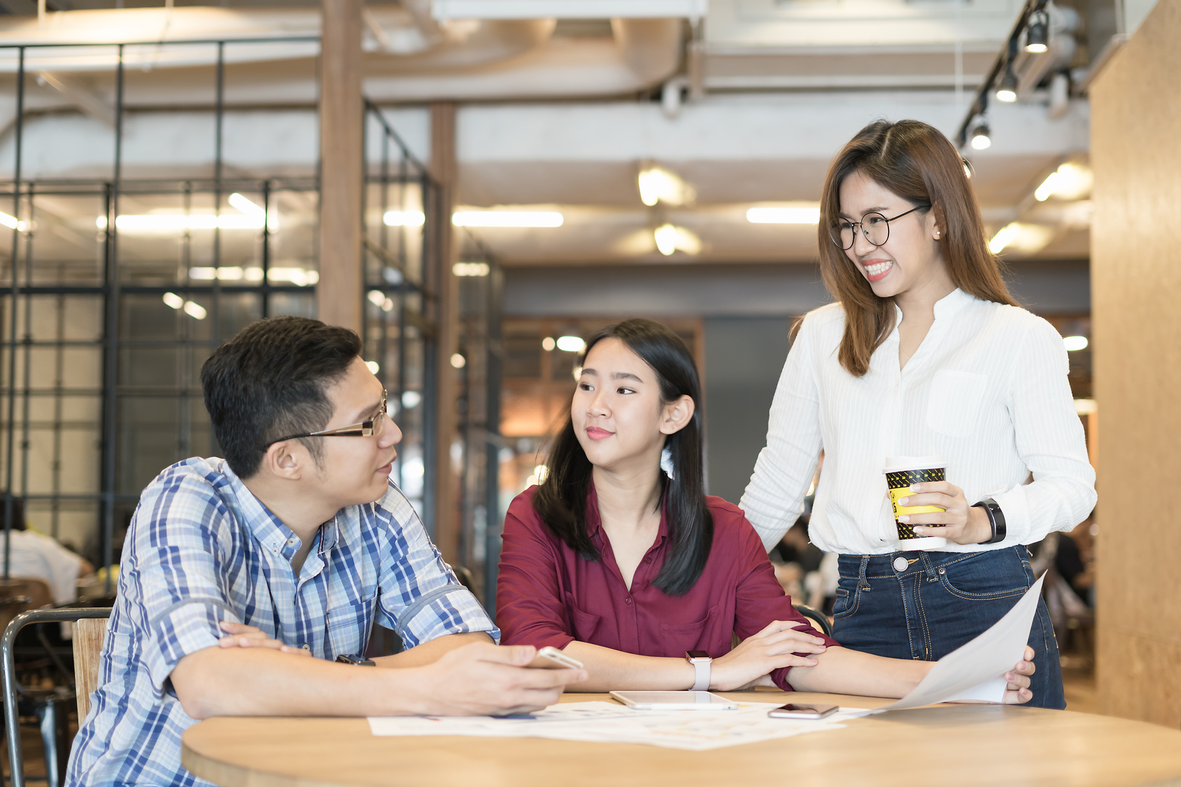 Dot property. Freelancer asian. workplace dots.