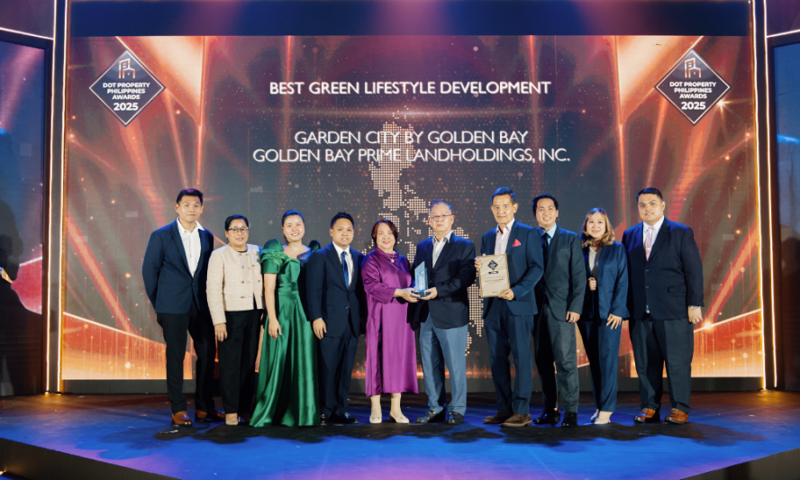 L-R: Austin Francis Jao Chua - Director, Mary Jane Pimentel - Hr/Admin Head Kelcey Mae C. Wong - Marketing Strategist Head, Jardin Brian Wong - Chief Operating Officer, Araceli B. Wong - President, Wong Cheung Sha - Chief Executive Officer, Philip Cu-Unjieng - Columnist And Sales Head For Direct Accounts Of Manila Bulletin, Van Richmond Castor - Marketing Collateral Designs Head, Ma. Giselle Bartolome - Sales Director, And Ricardo Dela Cruz - Accounting & Finance Head
