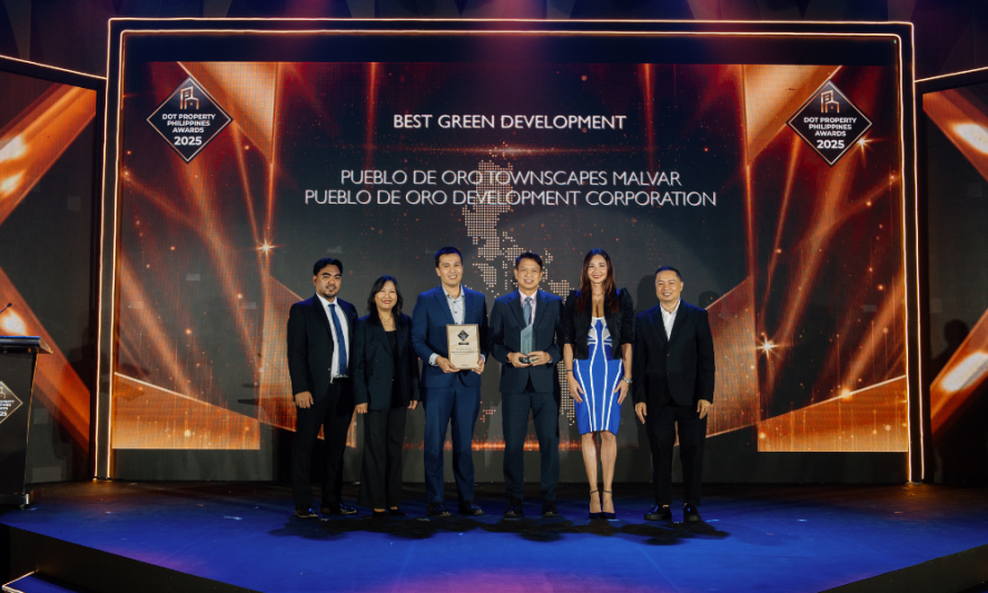 L-F: Lemuel Marco, Sr. Manager Operations; Ligaya Besa, Sales Documentation Manager; Randell Manuel, Vice President & Controller; Prim Nolido, President & COO; Apple Barretto, AVP Corporate Communications, and Lucien Dy Tioco, Executive Vice President of Philstar Media Group