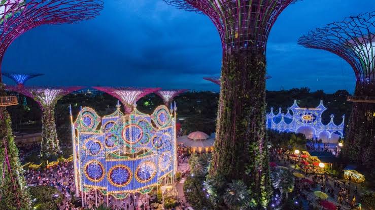 Gardens by the Bay Holiday decorations